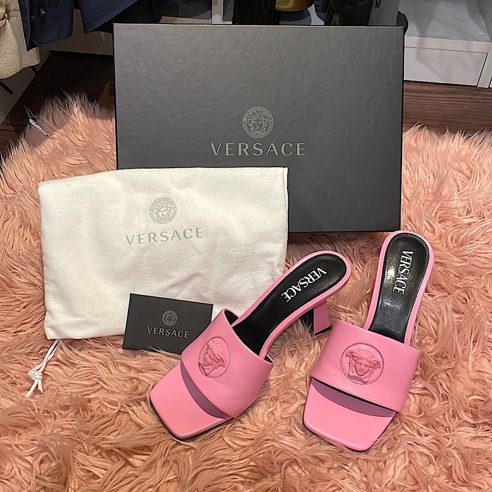 Versace Baby Pink Mule!!!
